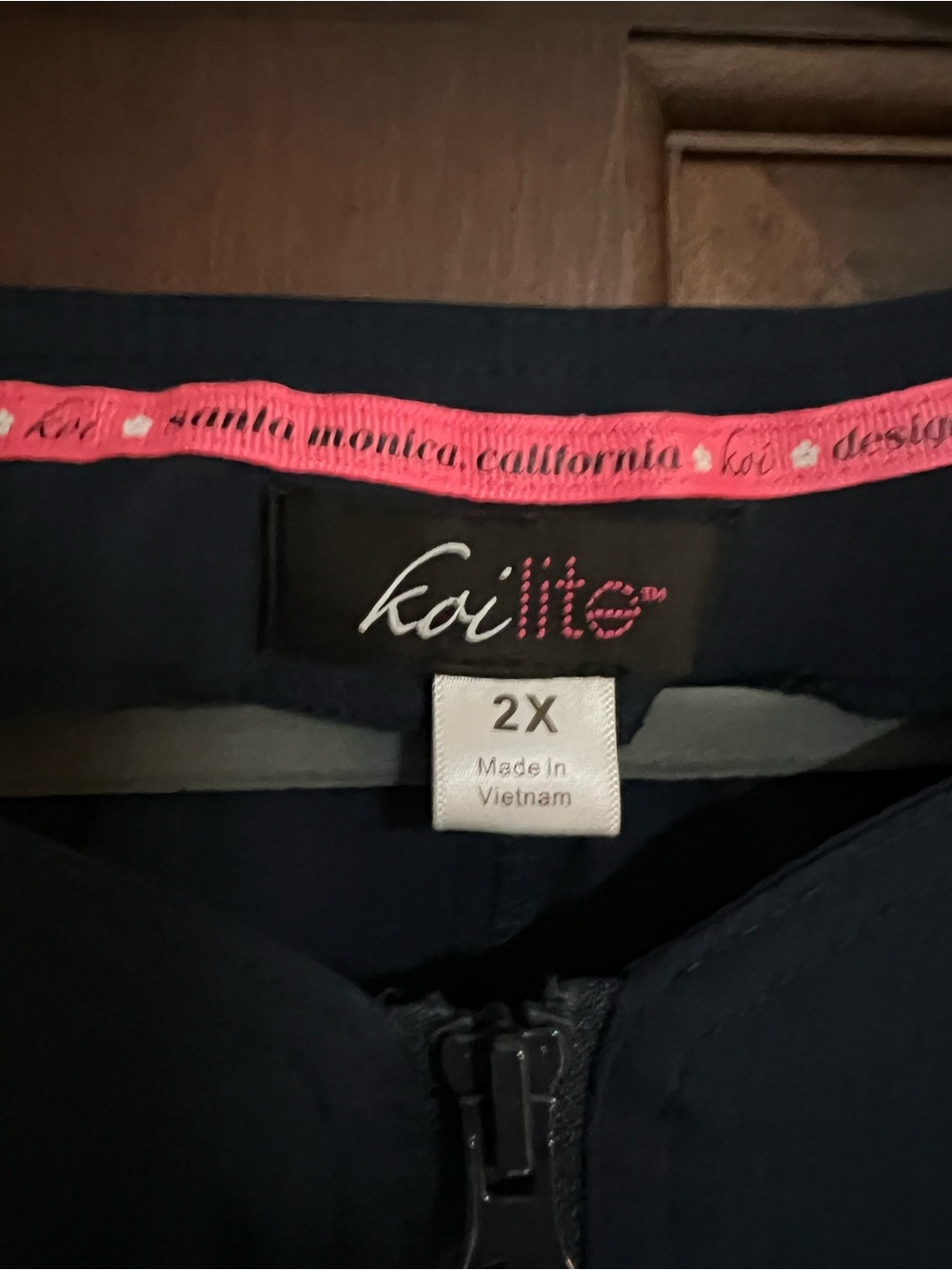 Koi Clarity Navy Scrub Jacket 2X NWOT - Picture 2 of 6